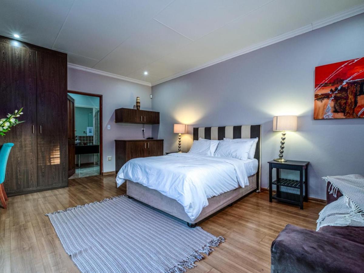 Hurlingham House Guest House Johannesburg Buitenkant foto