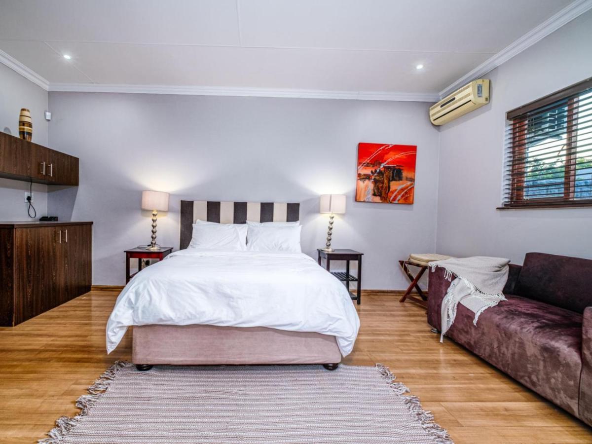Hurlingham House Guest House Johannesburg Buitenkant foto